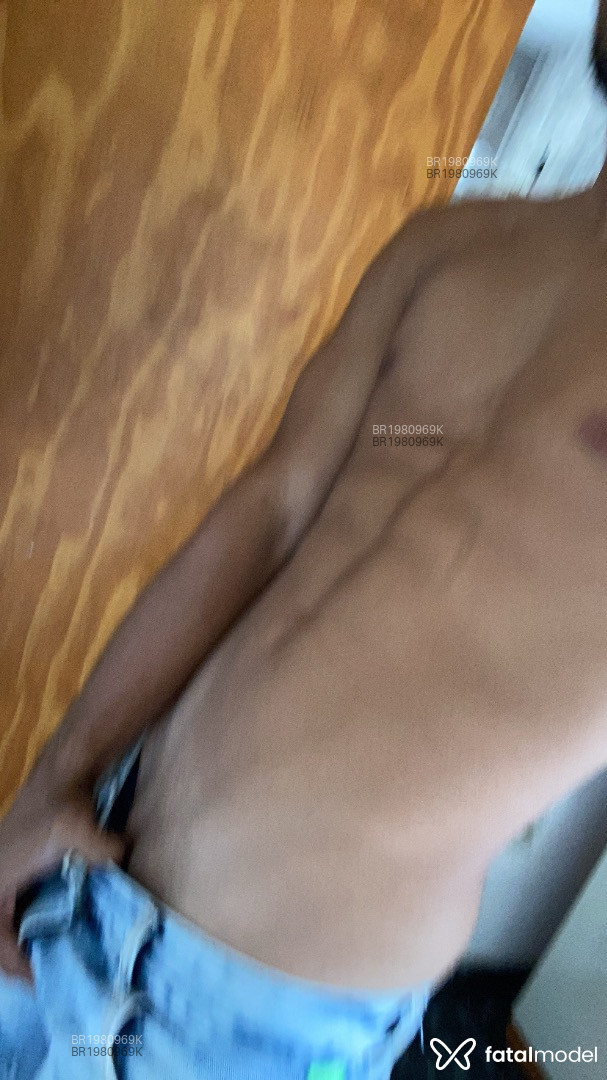 Acompanhante homem morena (o) de olhos castanhos em Virtual Acompanhante homem morena (o) de olhos castanhos em Virtual - Matheus silva
