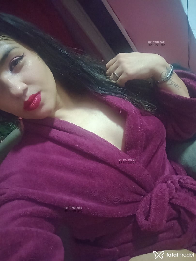 Acompanhante mulher morena (o) de olhos pretos em Francisco Beltrão Acompanhante mulher morena (o) de olhos pretos em Francisco Beltrão - Morena Campos