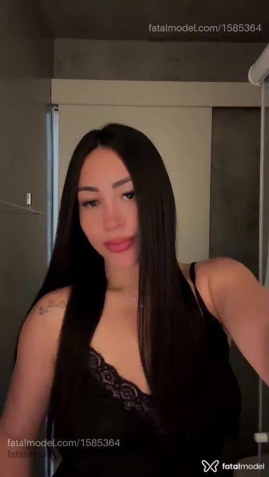 Acompanhante mulher morena (o) de olhos castanhos em Maringá - Laura