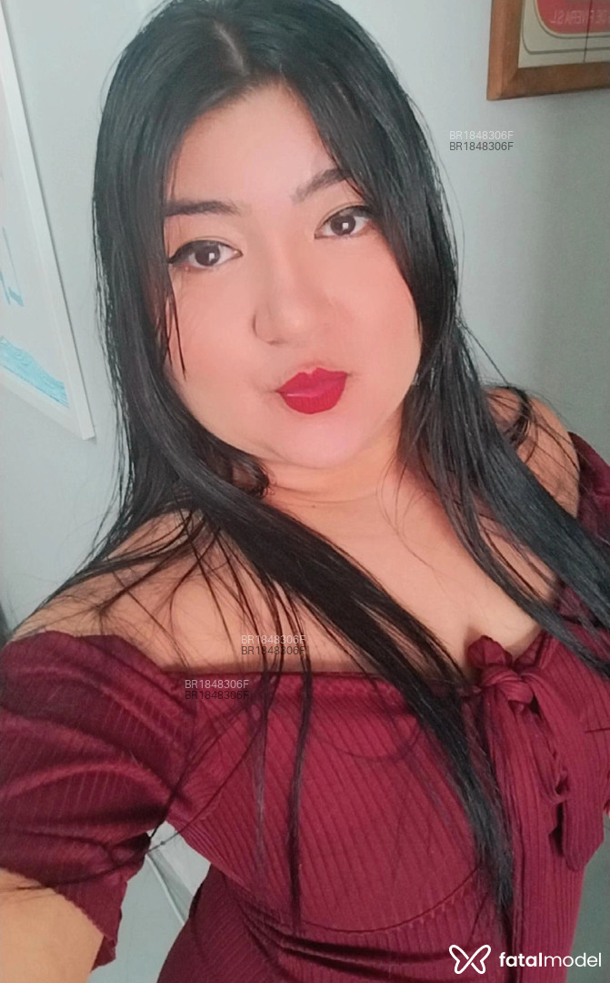 Acompanhante mulher com cabelo castanho de olhos castanhos em Praia Grande - Naomi kim