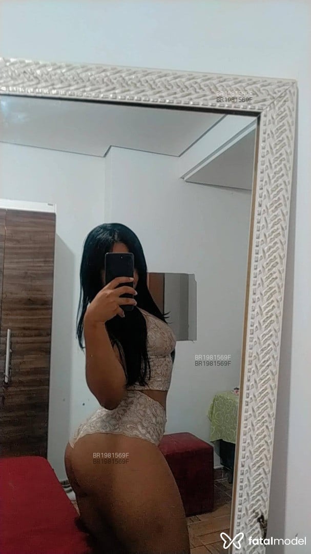 Acompanhante mulher morena (o) de olhos castanhos em Belo Horizonte - Aline