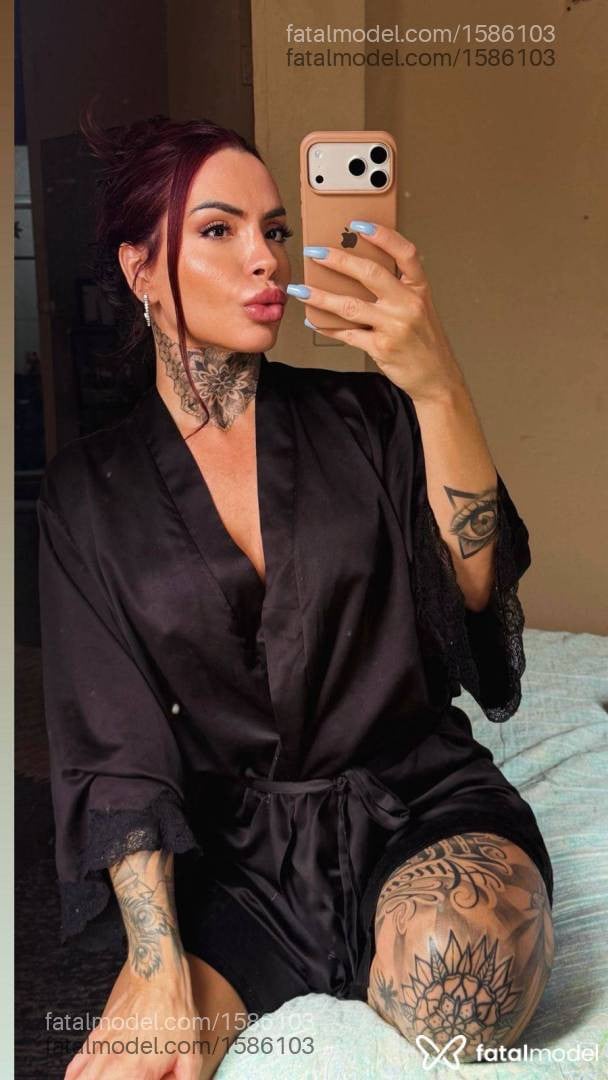 Acompanhante mulher trans ruiva (o) de olhos castanhos em Cabo Frio Acompanhante mulher trans ruiva (o) de olhos castanhos em Cabo Frio - Arielle garcez