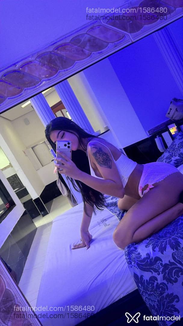 Acompanhante mulher morena (o) de olhos pretos em Resende - Gabii