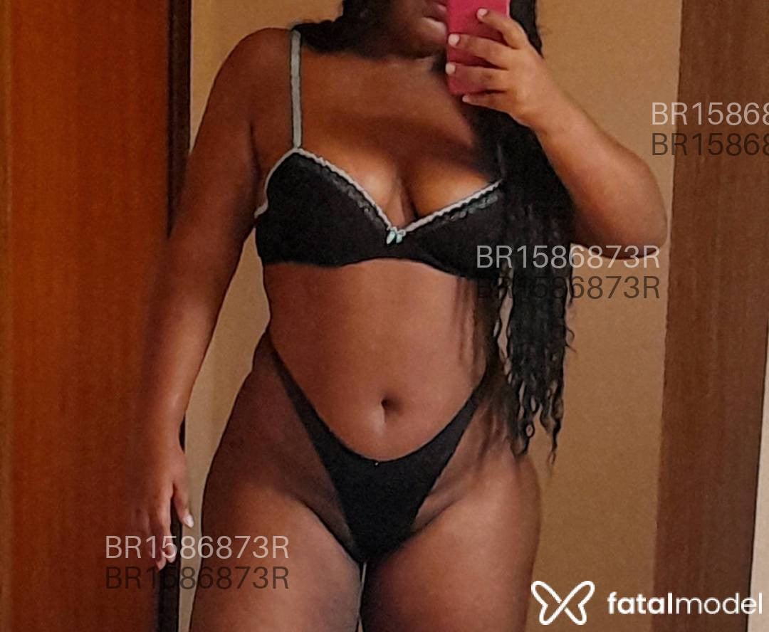 Acompanhante mulher morena (o) de olhos pretos em Contagem - Geovana