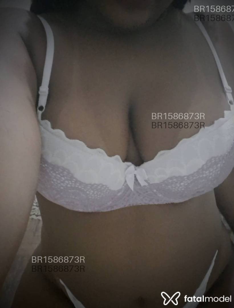 Acompanhante mulher morena (o) de olhos pretos em Contagem - Geovana