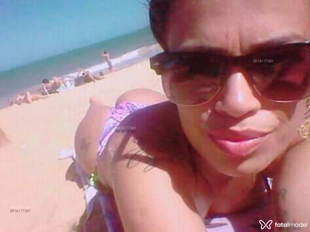 Acompanhante mulher morena (o) de olhos mel em Virtual Acompanhante mulher morena (o) de olhos mel em Virtual - Bruna