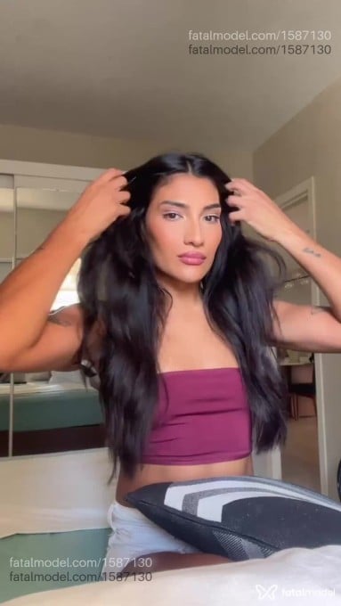 Acompanhante mulher trans morena (o) de olhos castanhos - Stella Acompanhante mulher trans morena (o) de olhos castanhos - Stella