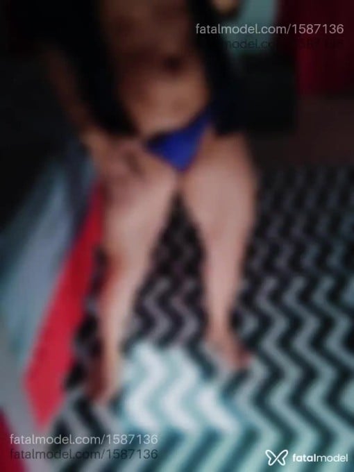 Acompanhante mulher morena (o) de olhos castanhos - Danni Sousa Acompanhante mulher morena (o) de olhos castanhos - Danni Sousa