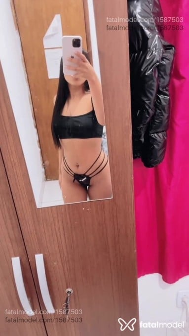 Acompanhante mulher morena (o) de olhos pretos em Itaúna Acompanhante mulher morena (o) de olhos pretos em Itaúna - Antonella Queiroz