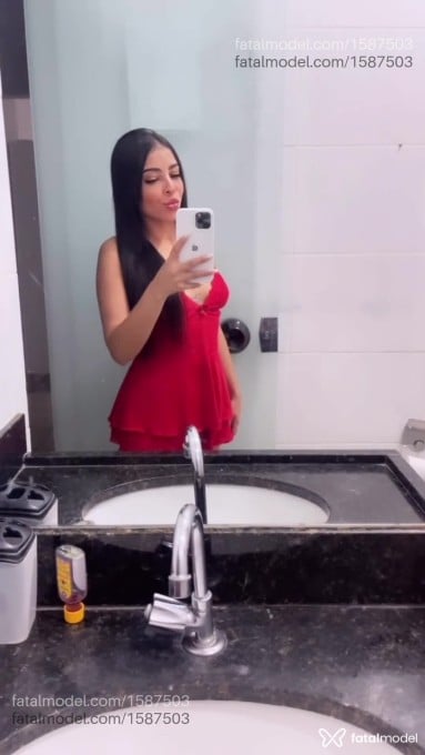 Acompanhante mulher morena (o) de olhos pretos em Itaúna Acompanhante mulher morena (o) de olhos pretos em Itaúna - Antonella Queiroz