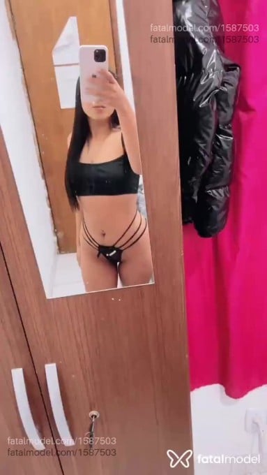 Acompanhante mulher morena (o) de olhos pretos em Itaúna Acompanhante mulher morena (o) de olhos pretos em Itaúna - Antonella Queiroz