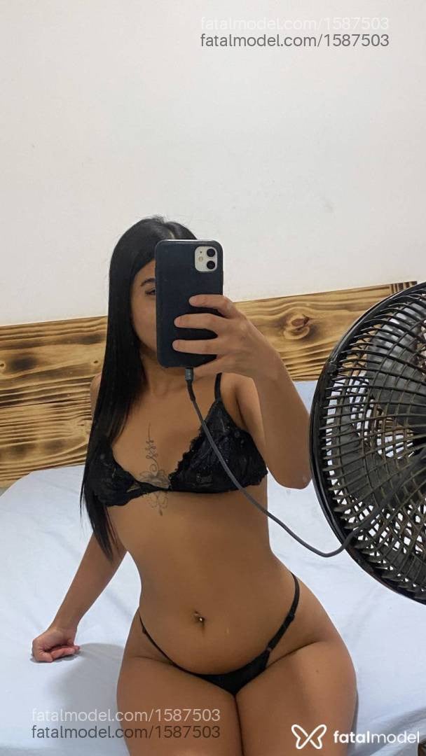 Acompanhante mulher morena (o) de olhos pretos em Itaúna Acompanhante mulher morena (o) de olhos pretos em Itaúna - Antonella Queiroz
