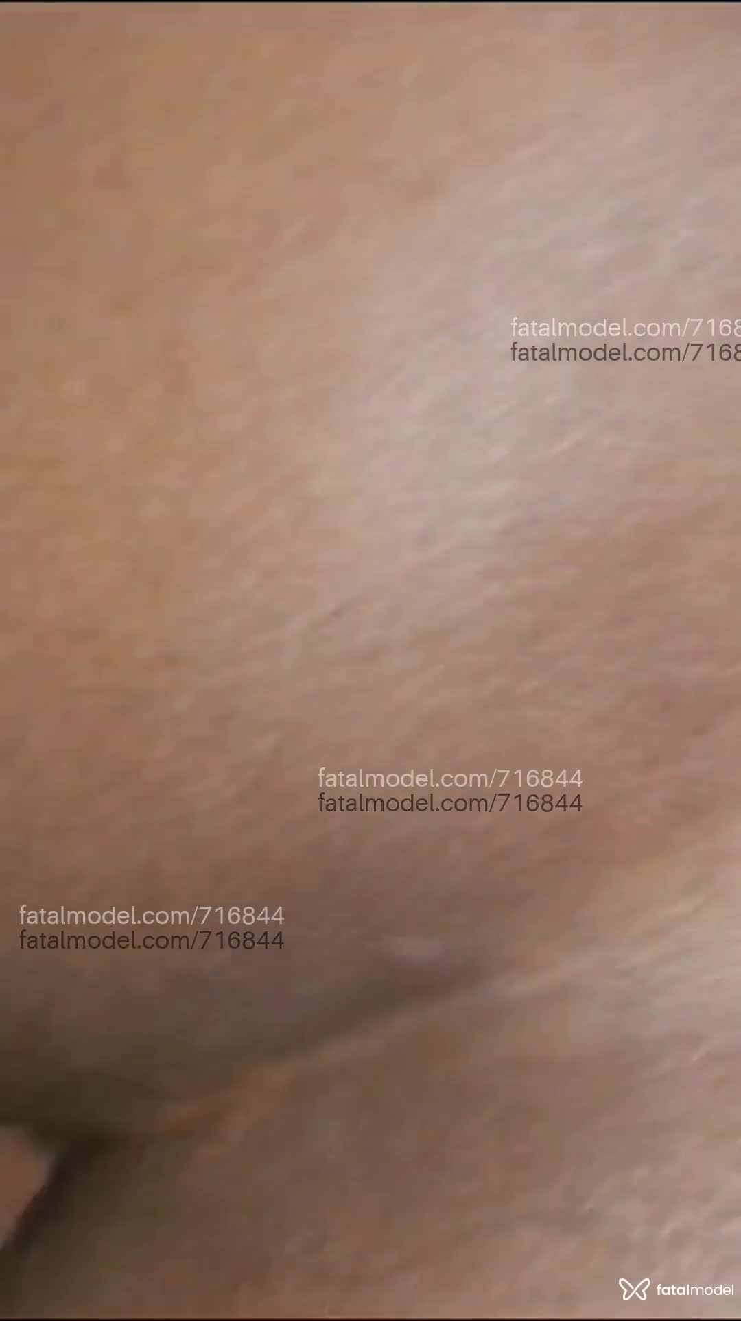 Acompanhante trans com cabelo castanho de olhos castanhos - Lana Lennez