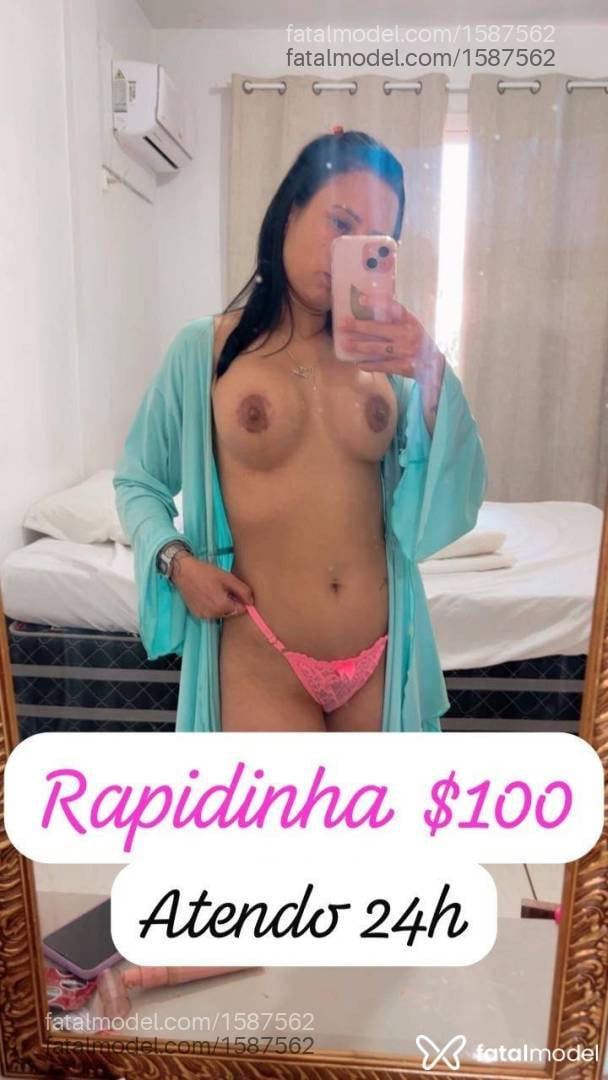 Acompanhante mulher morena (o) de olhos castanhos - Carol
