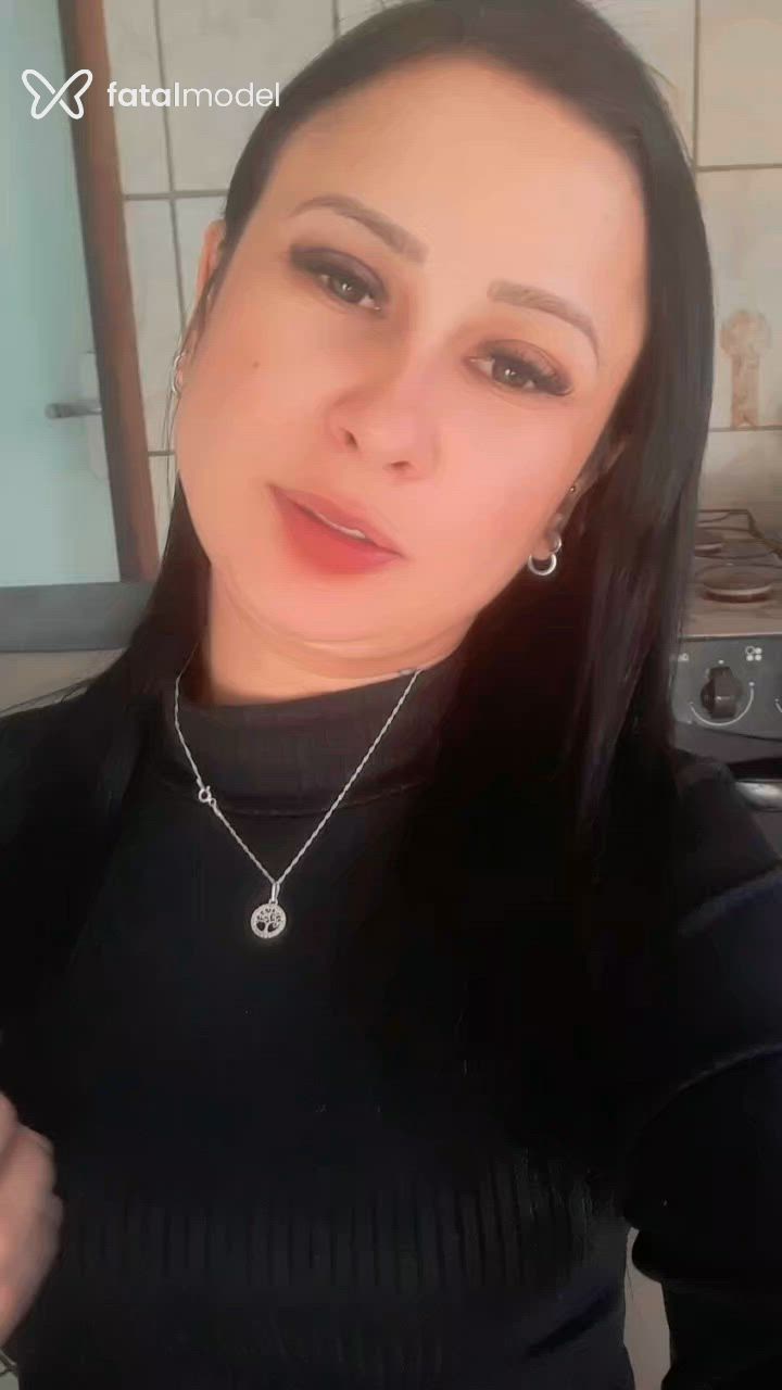 Acompanhante mulher morena (o) de olhos castanhos em Jaraguá do Sul Acompanhante mulher morena (o) de olhos castanhos em Jaraguá do Sul - Carol