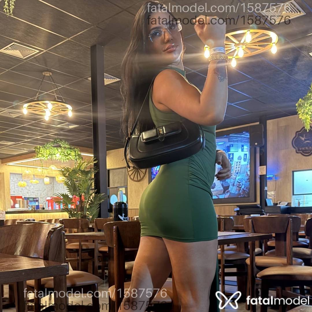 Acompanhante mulher morena (o) de olhos castanhos - Vanessa Soares