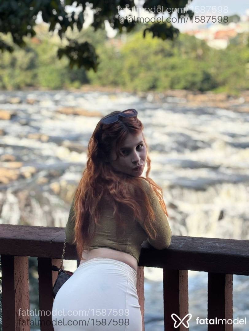 Acompanhante mulher ruiva (o) de olhos mel em Campinas - Jade Miller