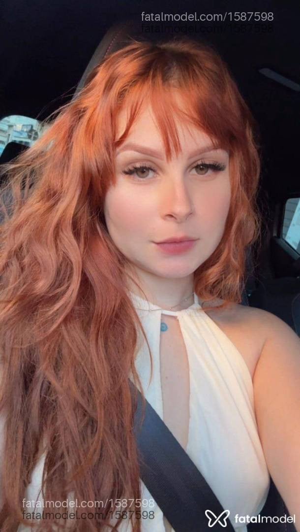 Acompanhante mulher ruiva (o) de olhos mel em Campinas Acompanhante mulher ruiva (o) de olhos mel em Campinas - Jade Miller