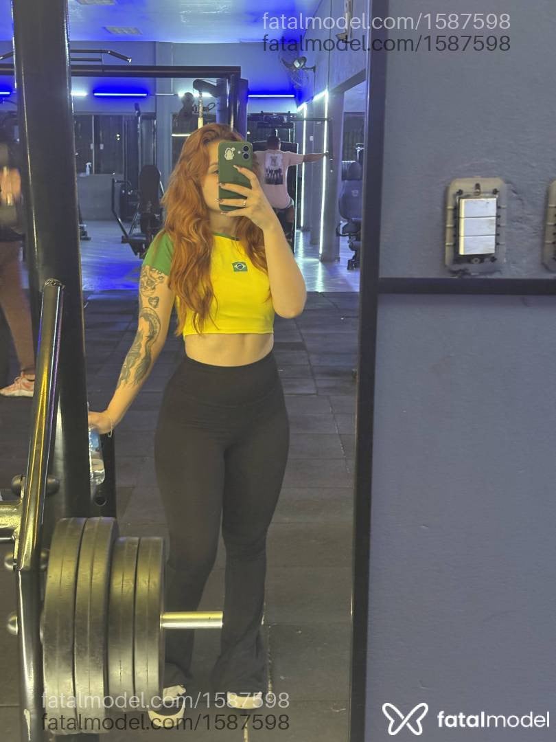Acompanhante mulher ruiva (o) de olhos mel em Campinas - Jade Miller