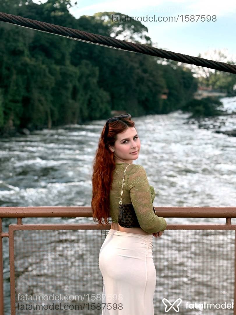 Acompanhante mulher ruiva (o) de olhos mel em Campinas - Jade Miller