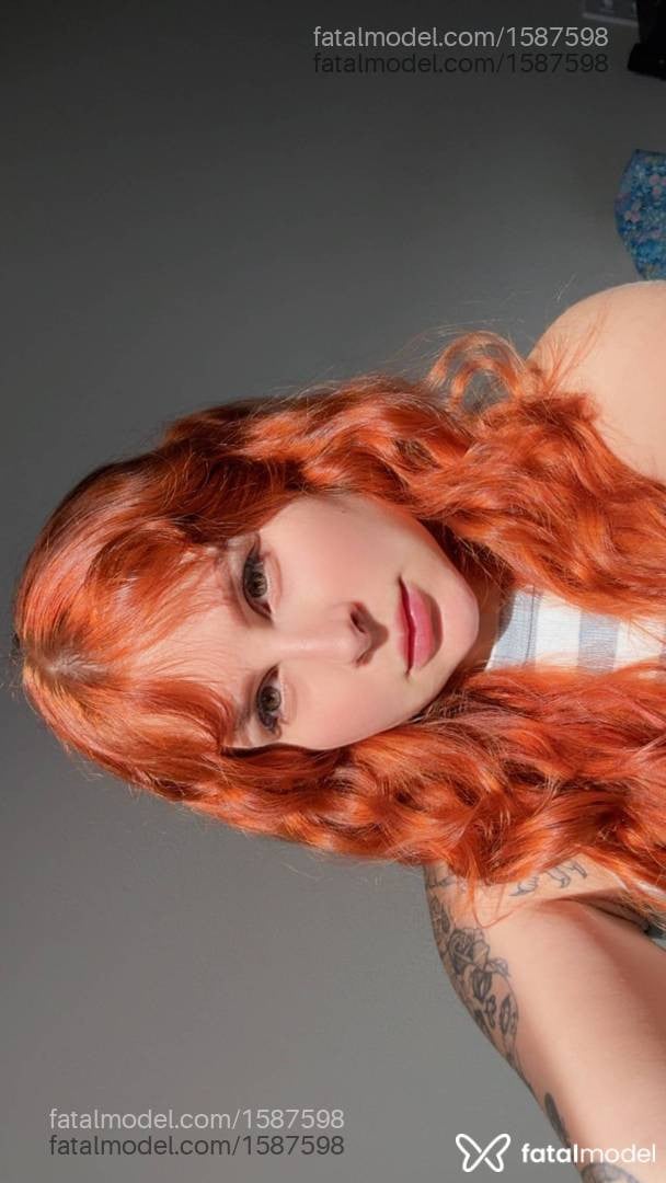 Acompanhante mulher ruiva (o) de olhos mel - Jade Miller
