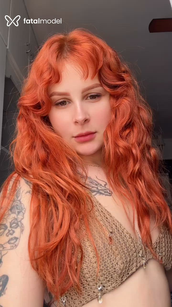 Acompanhante mulher ruiva (o) de olhos mel - Jade Miller
