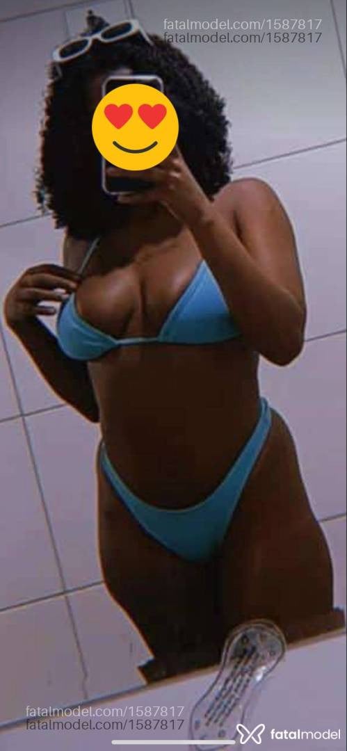 Acompanhante mulher com cabelo castanho de olhos castanhos - Rayssa