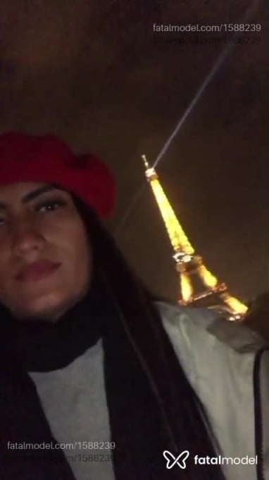 Acompanhante mulher loira (o) de olhos mel - Viivy Montenegro Acompanhante mulher loira (o) de olhos mel - Viivy Montenegro