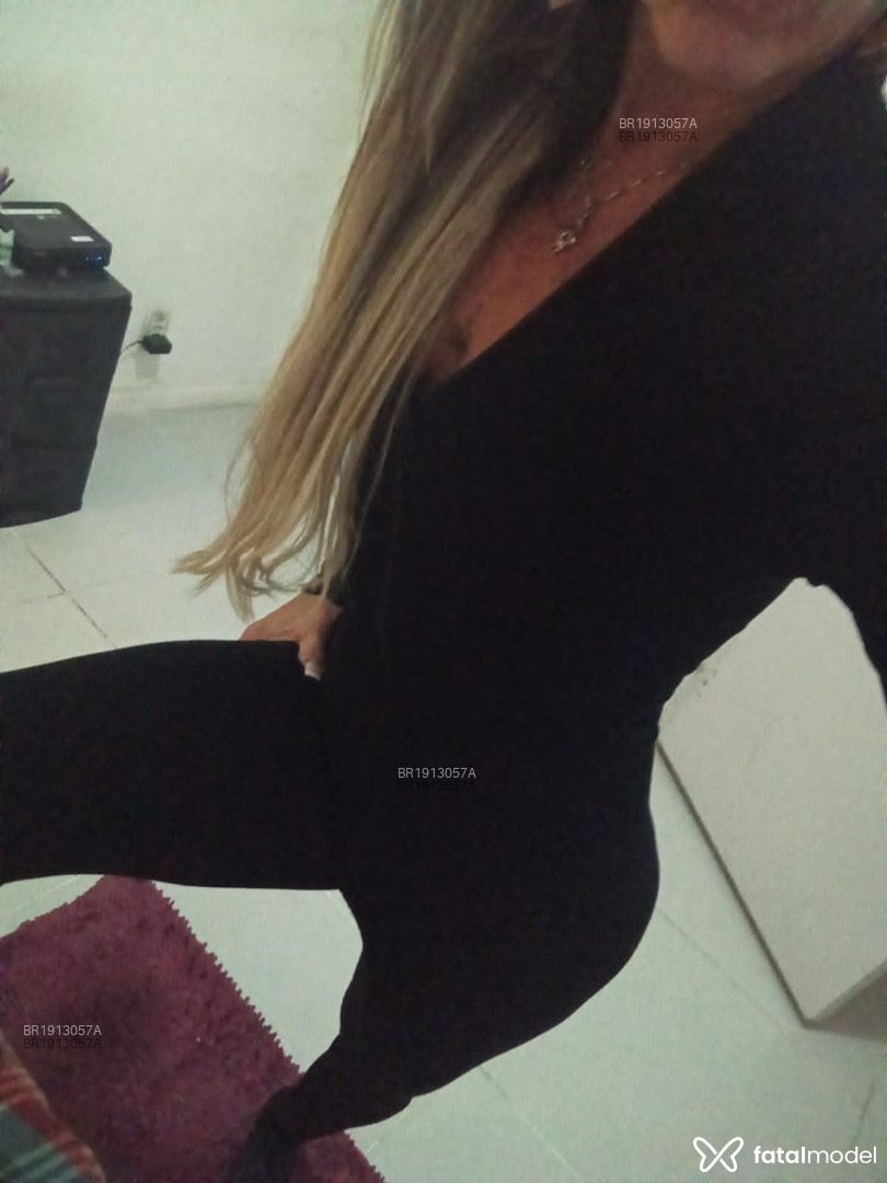 Acompanhante mulher loira (o) de olhos castanhos em Rio de Janeiro - Luana