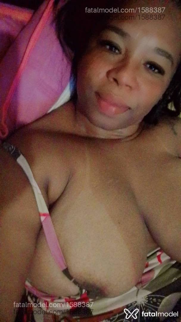 Acompanhante mulher morena (o) de olhos castanhos em Governador Valadares - Pérola Negra