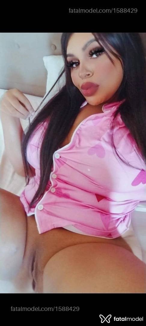 Acompanhante mulher morena (o) de olhos mel em Maringá - Camila Motosserra