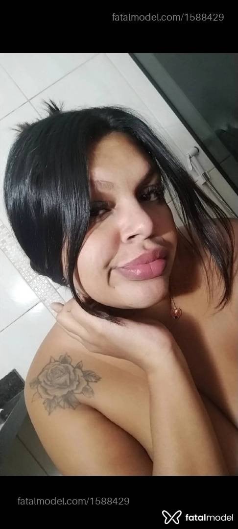 Acompanhante mulher morena (o) de olhos mel em Maringá - Camila Motosserra