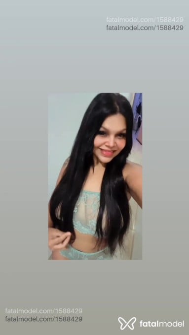 Acompanhante mulher morena (o) de olhos mel em Cianorte Acompanhante mulher morena (o) de olhos mel em Cianorte - Camila Motosserra