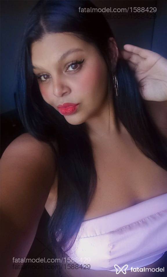 Acompanhante mulher morena (o) de olhos mel em Maringá - Camila Motosserra