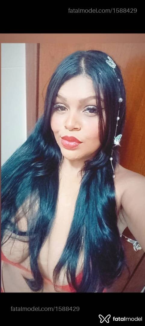 Acompanhante mulher morena (o) de olhos mel - Camila Motosserra