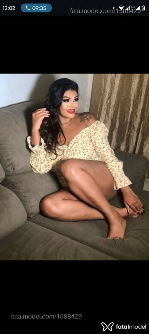 Acompanhante mulher morena (o) de olhos mel - Camila Motosserra