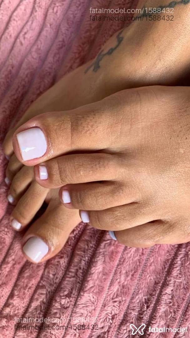 Acompanhante mulher morena (o) de olhos castanhos em Marília - Latifa