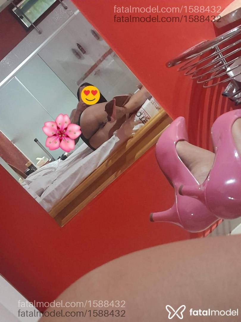Acompanhante mulher morena (o) de olhos castanhos em Lins - Latifa