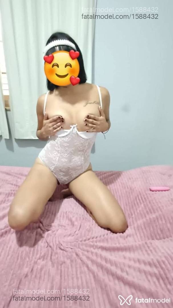 Acompanhante mulher morena (o) de olhos castanhos - Latifa