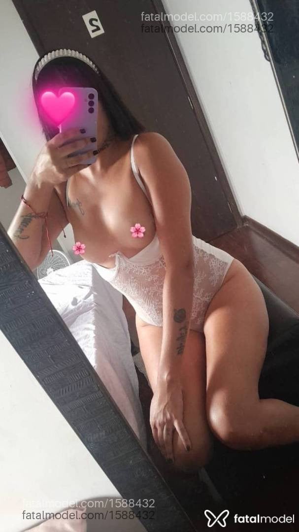 Acompanhante mulher morena (o) de olhos castanhos em Marília - Latifa