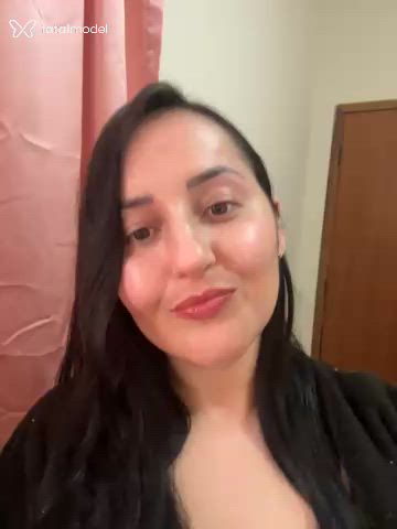 Acompanhante mulher com cabelo castanho de olhos castanhos - Karina