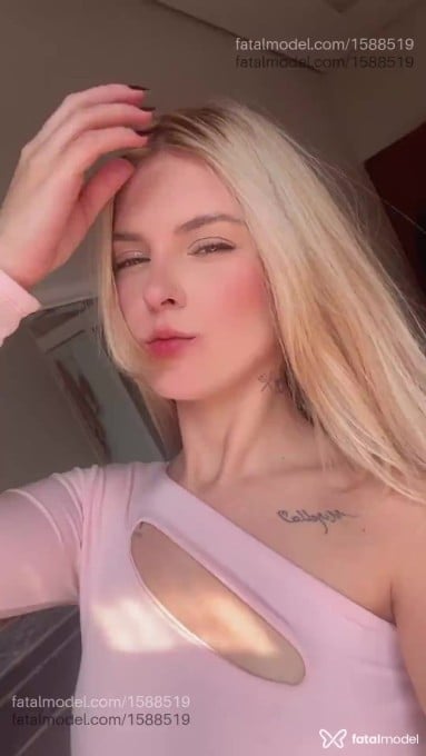 Acompanhante mulher ruiva (o) de olhos verdes em São Paulo - Lara Amorim