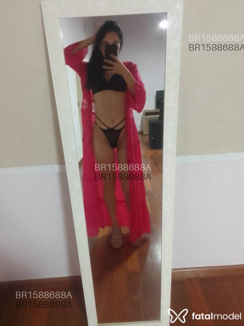 Acompanhante mulher morena (o) de olhos verdes em Bauru Acompanhante mulher morena (o) de olhos verdes em Bauru - Thalia Mendes