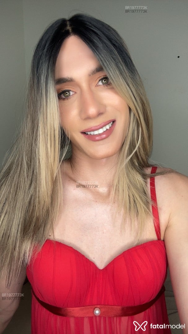 Acompanhante mulher trans loira (o) de olhos verdes em Bauru Acompanhante mulher trans loira (o) de olhos verdes em Bauru - Yasmin Lopes