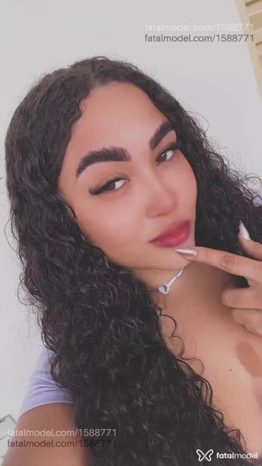 Acompanhante mulher morena (o) de olhos castanhos em Varginha - Stefany