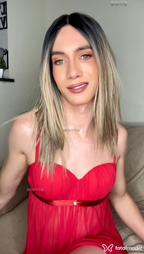 Acompanhante mulher trans loira (o) de olhos verdes em Bauru Acompanhante mulher trans loira (o) de olhos verdes em Bauru - Yasmin Lopes