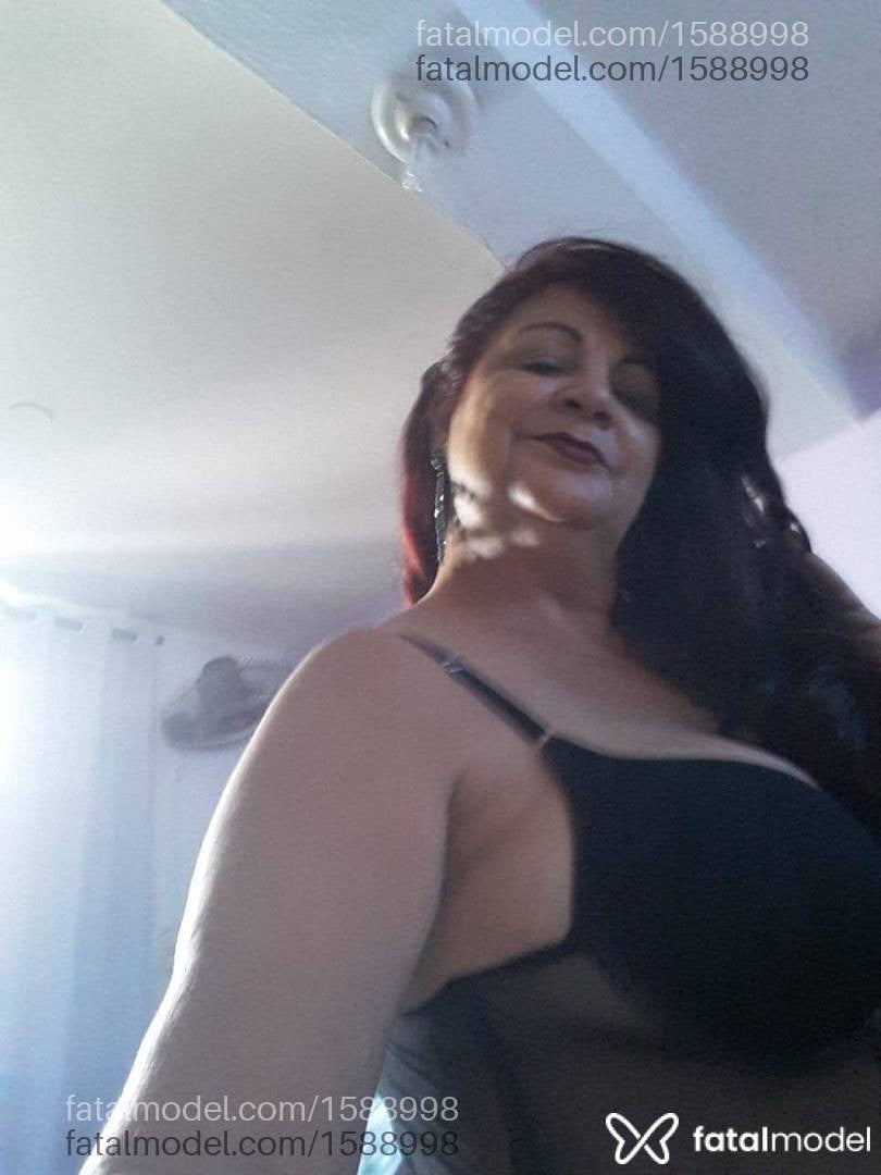 Acompanhante mulher ruiva (o) de olhos castanhos - Drika