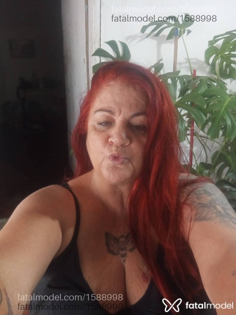 Acompanhante mulher ruiva (o) de olhos castanhos - Drika
