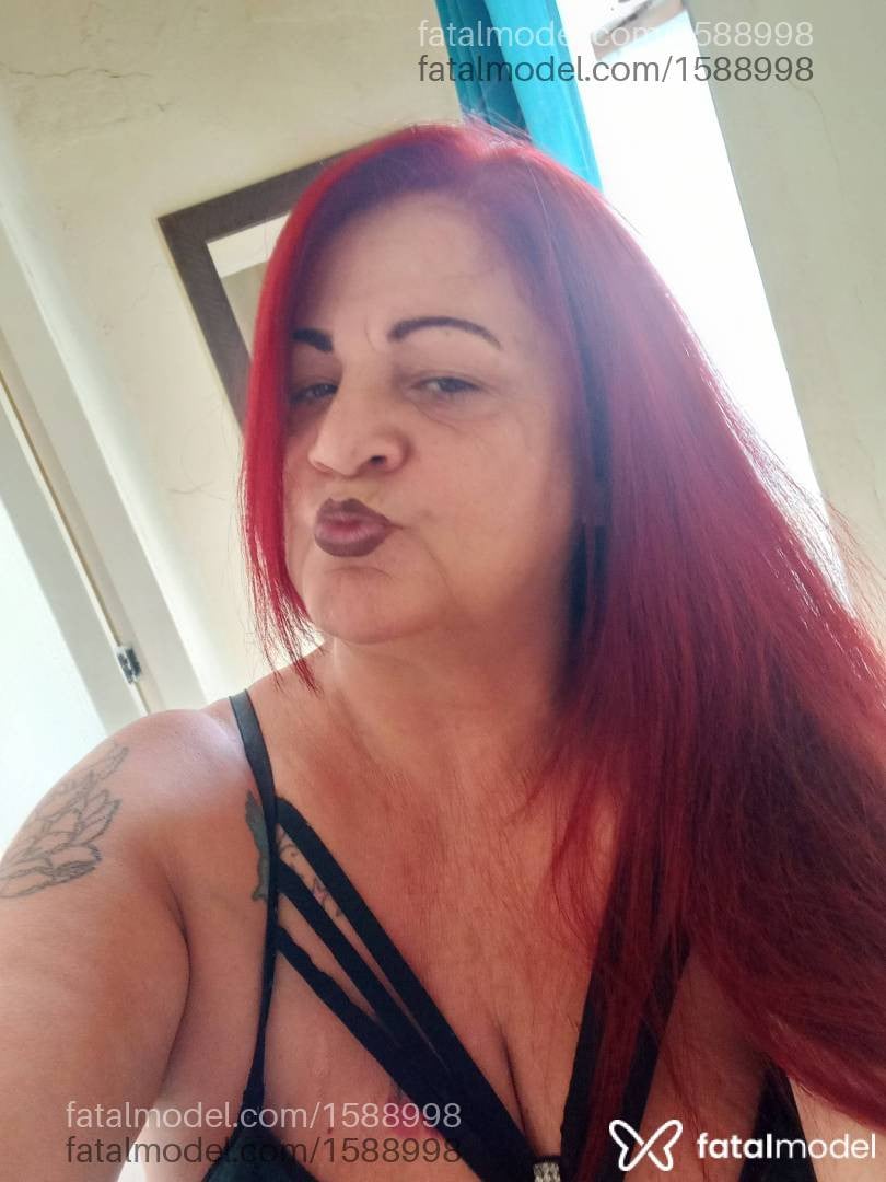 Acompanhante mulher ruiva (o) de olhos castanhos - Drika