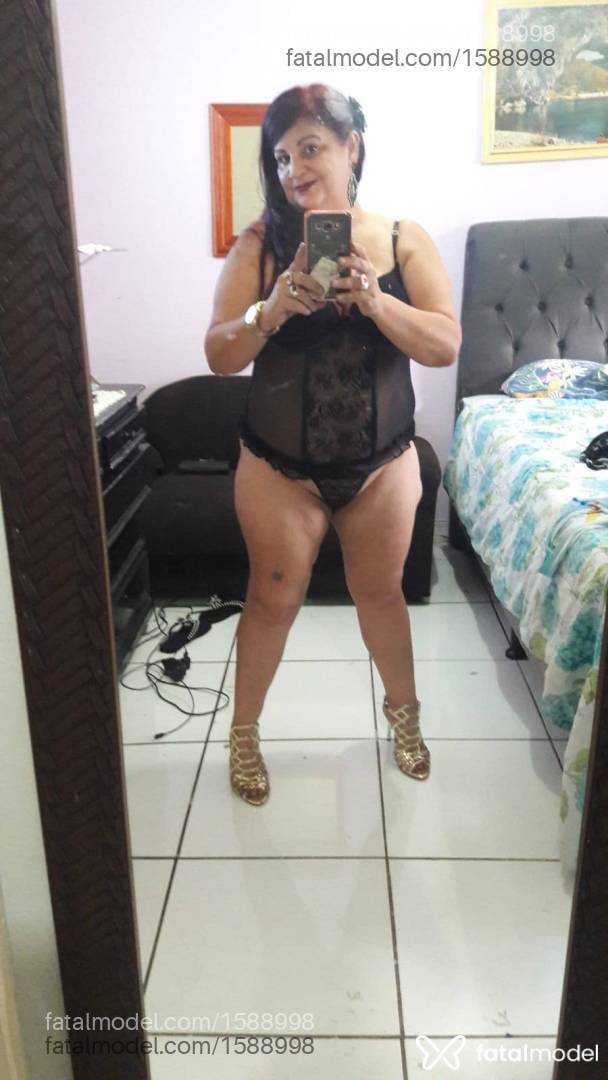 Acompanhante mulher ruiva (o) de olhos castanhos - Drika